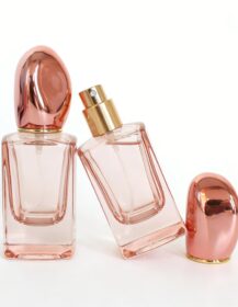 20ml 30ml pink Custom square Glass Perfume Bottle Fragrance Spray Bottle with Box Packaging