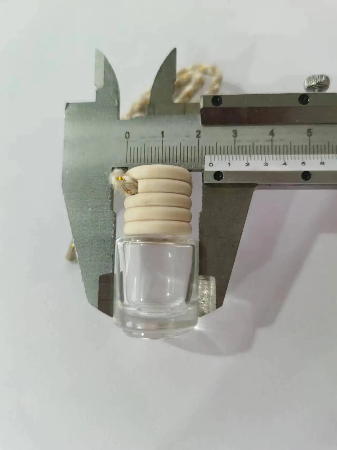 5ml Car Hanging Perfume Diffuser Bottle - 图片 5