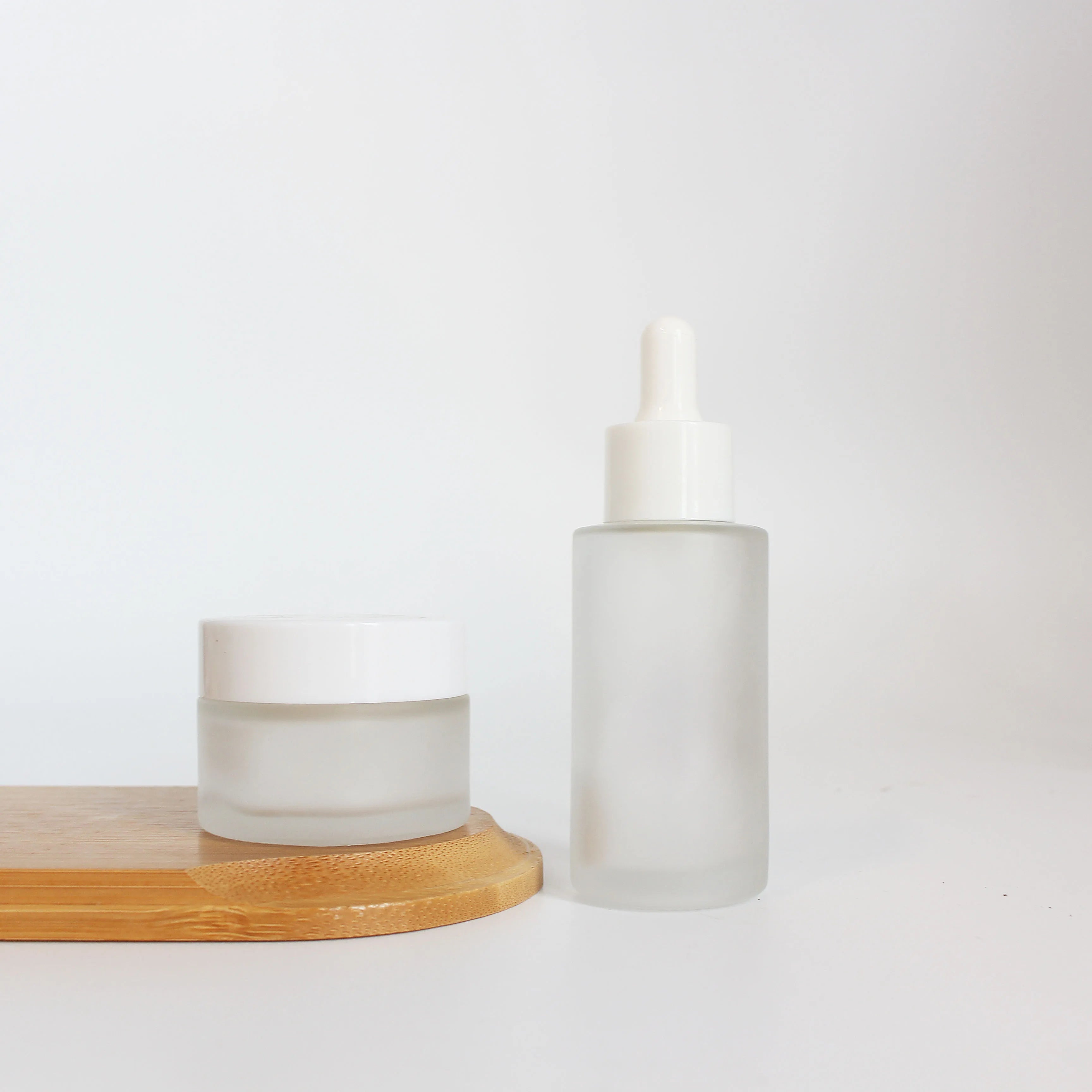 Luxury Skincare Serum Glass Bottle 30ml 50ml Cosmetic Essential Oil Flat Shoulder Glass Dropper Bottle - 图片 3