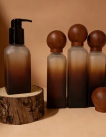 New Design Cosmetic Glass Bottle and Jar Set 40ml 100ml 120ml 50g Lotion Pump Packaging for Skincare and Makeup