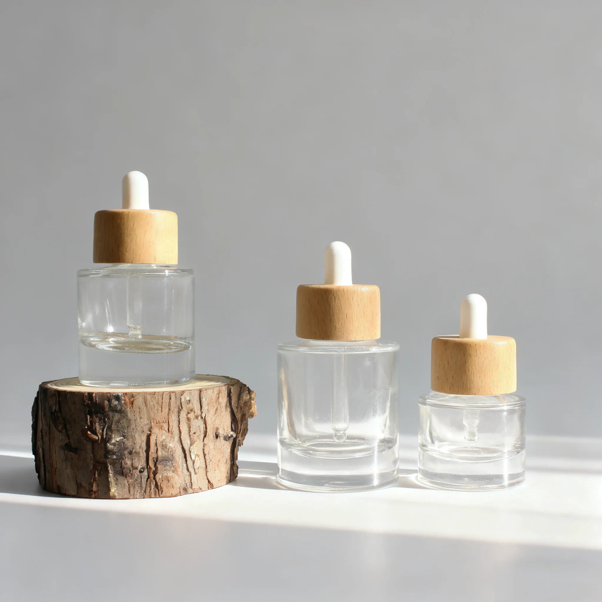 Wholesale Empty 20ml 30ml 50ml clear Glass Dropper Bottle with Bamboo Lid for Serum Liquid Toner Packaging - 图片 2