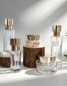 Luxury Curved Glass Bottle & Jar Set, Gold Cap Thick Base 30/50/100/120ml Skincare Packaging Wholesale