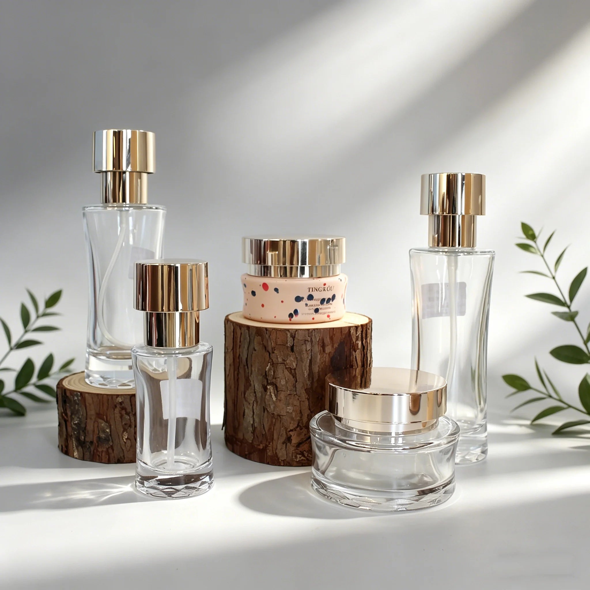 Luxury Curved Glass Bottle & Jar Set, Gold Cap Thick Base 30/50/100/120ml Skincare Packaging Wholesale