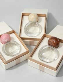 Custom 25ml Round Shape Empty Frosted Glass Perfume Bottle with Crimp Mist Spray