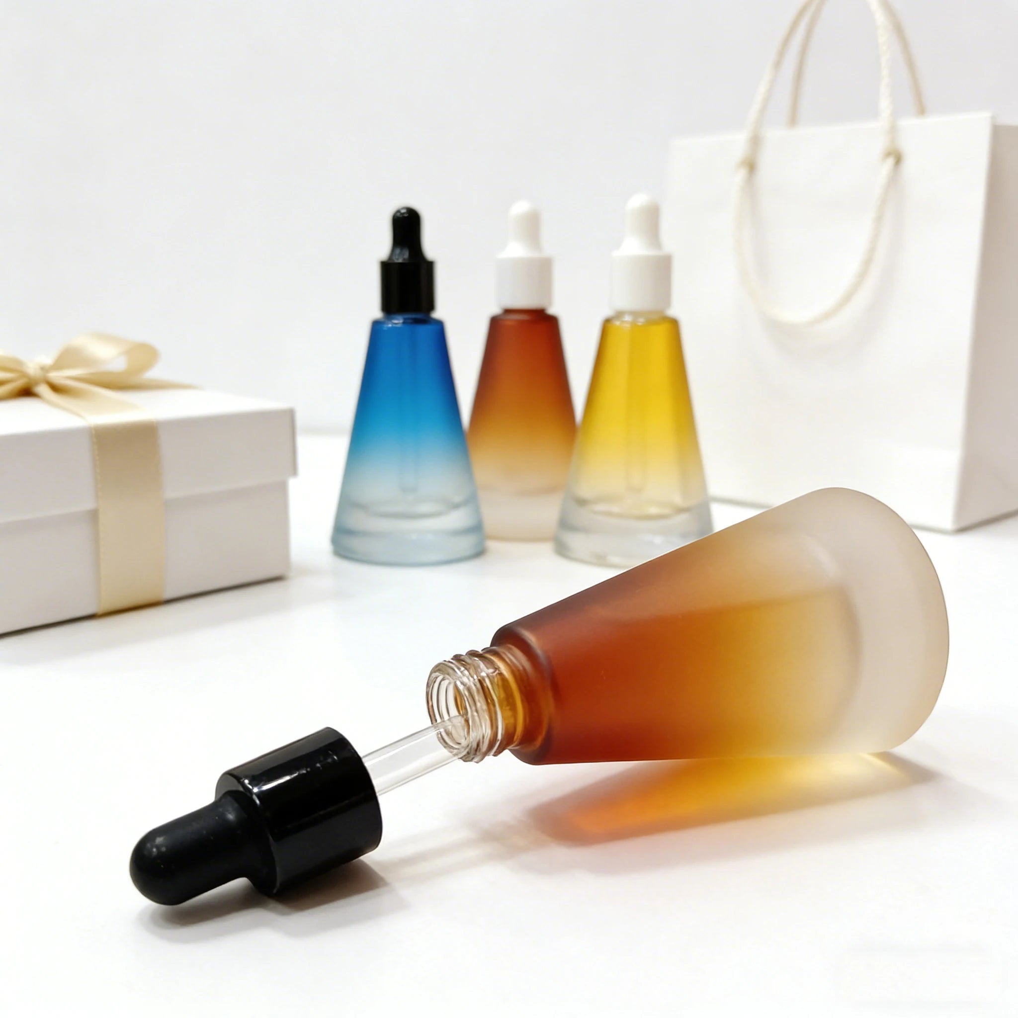 Wholesale 15ml Essential Oil Glass Bottle Empty Brown Frosted Glass Bottle with Dropper Lid for Cosmetic Packaging - 图片 4