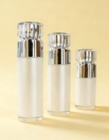 OEM White Acrylic Lotion Pump Oil Bottle for Skin Care Luxury Cosmetic Packaging 15ml 30ml 40ml 50ml 100ml