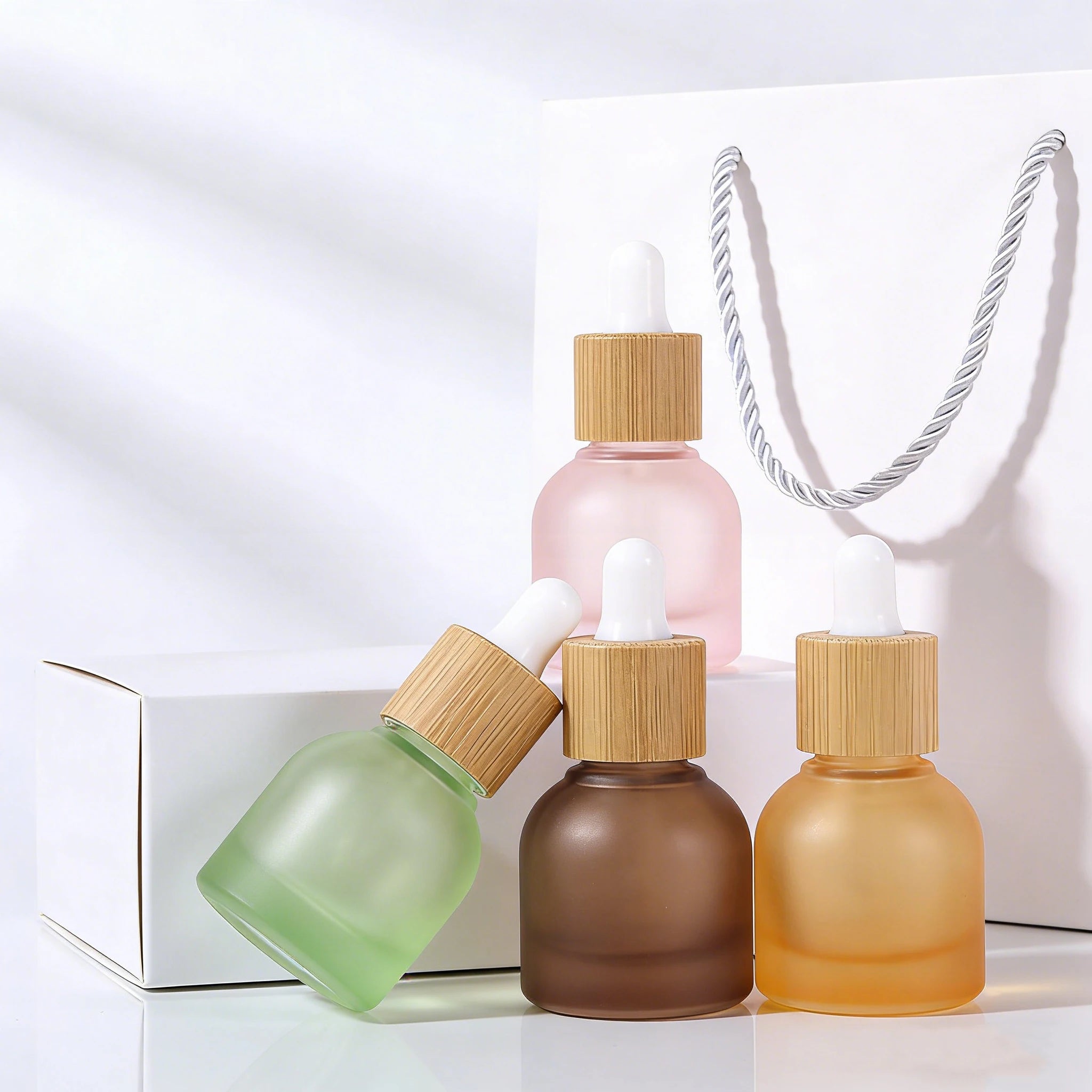 10ml Skin Care Packaging Empty Frosted Glass Bottle Essential Oil Bottle with Bamboo Lid for Cosmetic Packaging - 图片 6