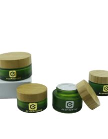 High Quality 5ml 15ml 30ml 50ml 100ml Cosmetic Containers Glass Cream Jars Green Jar with Bamboo Lid