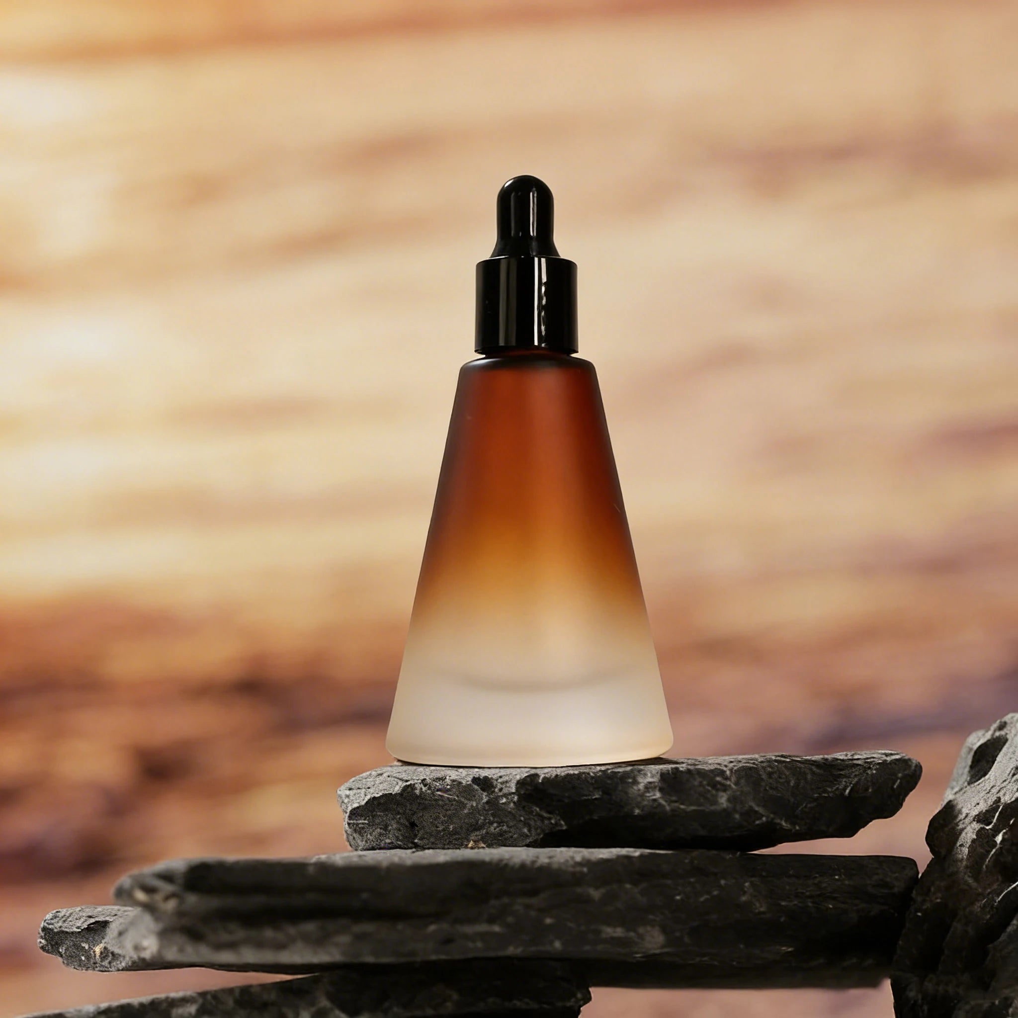 15ml 1/2oz Luxury Unique Frosted Amber Essential Oil Serum Cosmetic Glass Dropper Bottle with Pipette for Face Oil