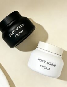 Luxury Matte White Black Body Scrub Cream Plastic Container for Skin Care Face Cream Packaging