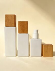 20ml 30ml 50ml 100ml 120ml square Liquid Foundation Cosmetic Lotion Pump Glass Bottle for Skin Care