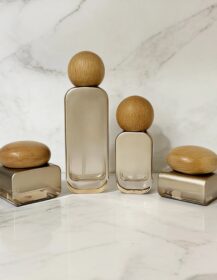 Square Glass Lotion Bottles Pump Luxury Gold Serum Cream Toner Fine Mist Cosmetic Packaging Set Jar Face Cream 888J