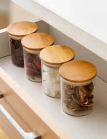 Wholesale Kitchen Food Glass Storage Jar 120ml Borosilicate Glass Jar Candle Jar With Bamboo Lid
