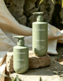 Custom Empty 250ml 300ml 350ml 400ml 500ml HDPE Plastic Shampoo Bottle with Pump for Skincare Packaging