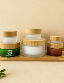 5g 15g 30g 50g 100g 200g 1oz Custom Luxury Amber Green Frosted Glass Skincare Cosmetic Empty Face Cream Jar With Bamboo Lid A888