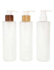 Empty 200ml Frosted Transparent Cosmetic Glass Shampoo Bottles for Lotion with Bamboo Wood White Plastic Pump Cap Packaging