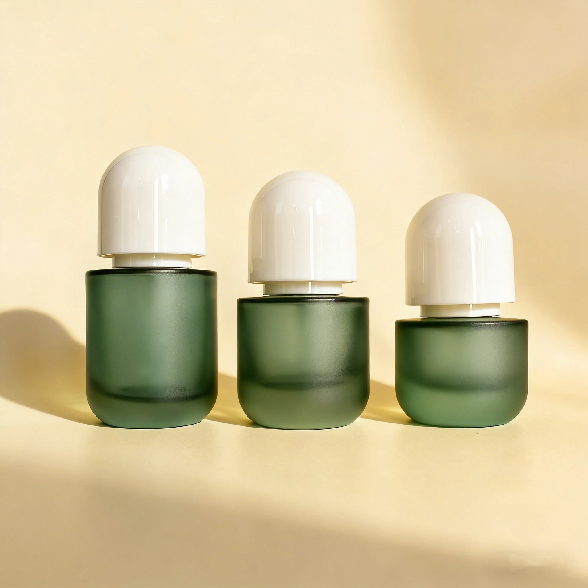 20ml 30ml 50ml Small Mini Glass Lotion Essential Oil Serum Bottle with Lotion Pump for Eye Essence