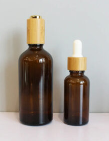 Wholesale 10ml 30ml 50ml Dropper Bottles Glass 100ml Amber Essential Oil Bottle Cosmetic Skin Care Luxury Glass Serum Bottle