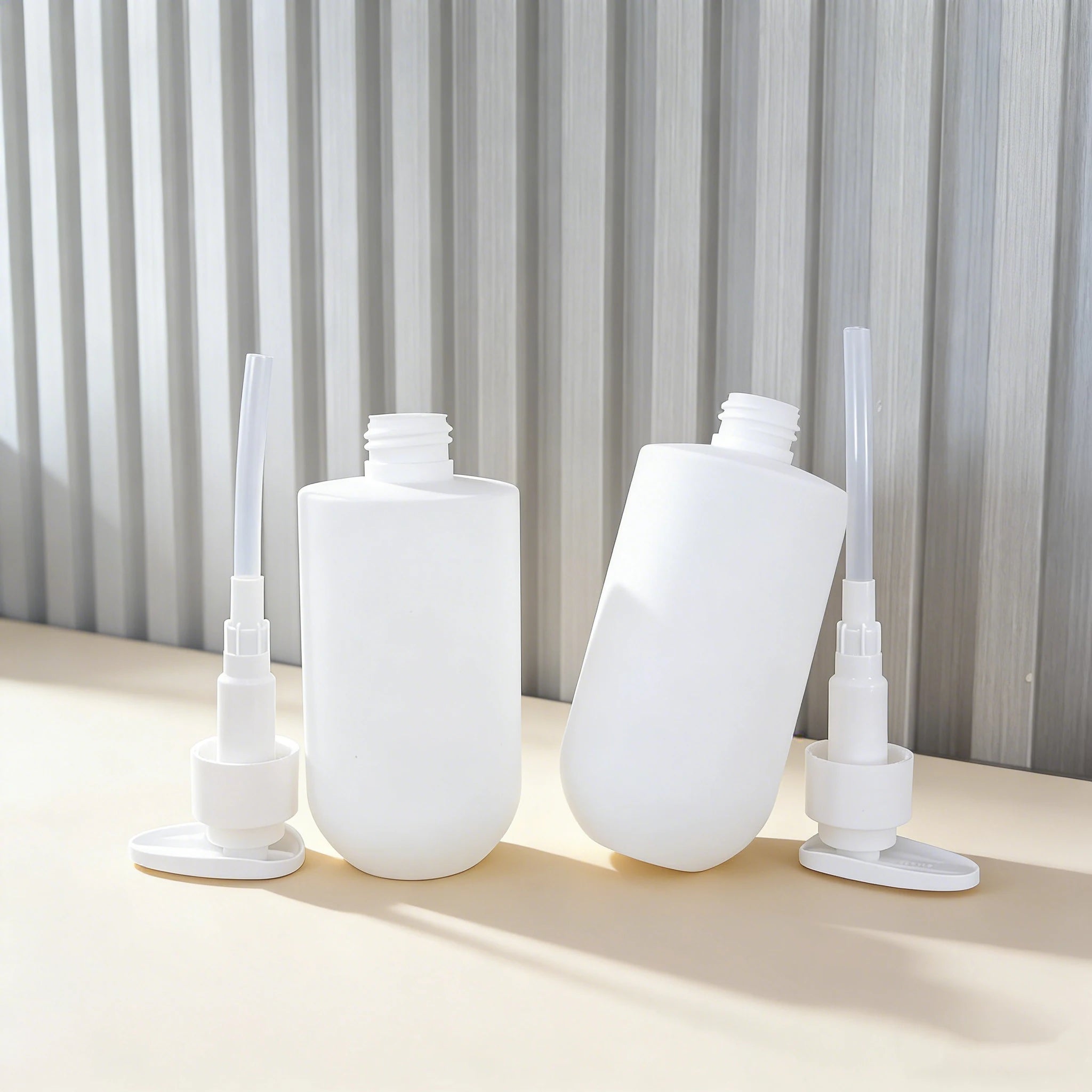 OEM Custom Empty Cosmetic Packaging HDPE Plastic 300ml Soap Dispenser Lotion Pump Bottle with Silk Screen Printing Gold Stamp - 图片 2