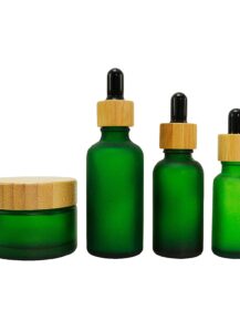 30ml 50ml 100ml Ecopackaging Cosmetic Essential Oil Green Frosted Glass Dropper Bottle with Pipette for Body Lotion