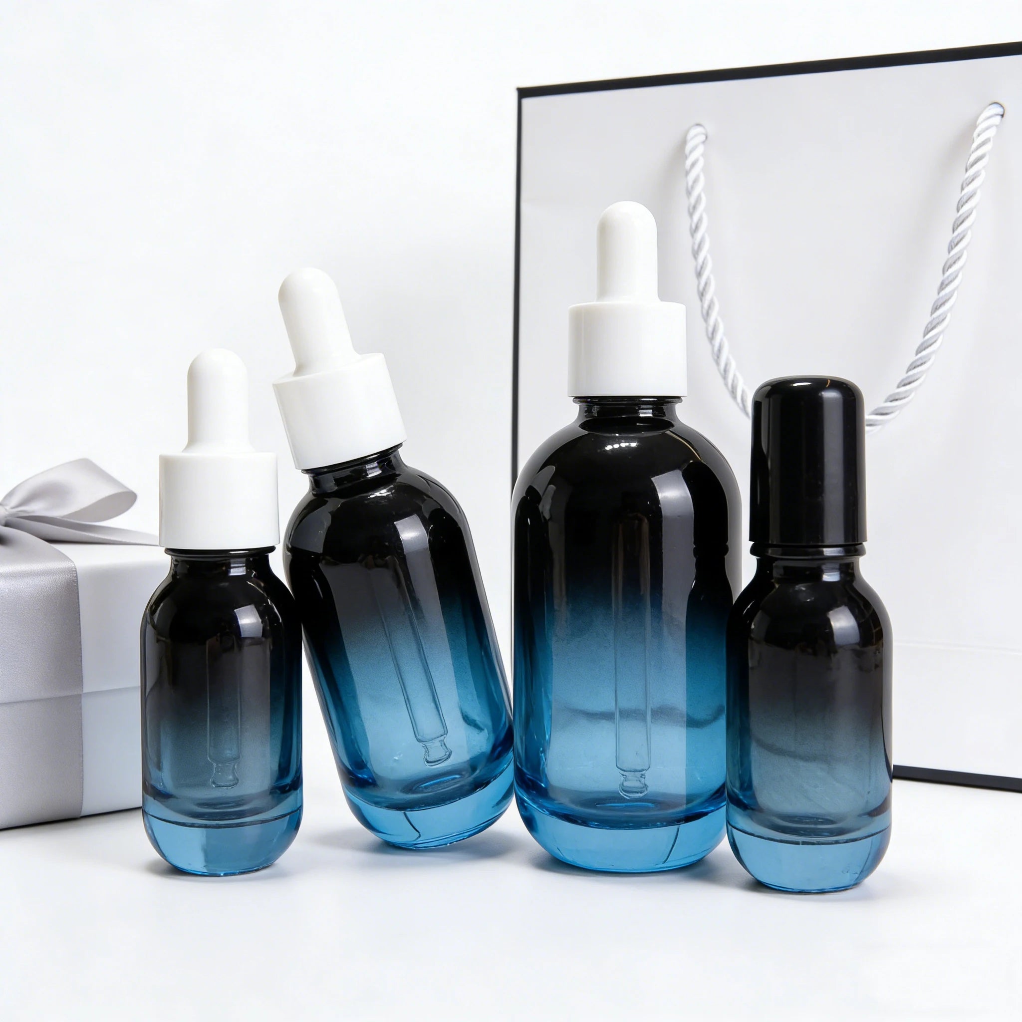 Custom Empty 10ml 30ml 50ml Thick Bottom Blue Gradient Dropper Round Glass Skin Care Serum Bottle with Cap - 图片 3