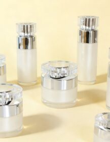 10ml 15ml 30ml 50ml Luxury Cosmetic Skin Care Packaging Acrylic Cream Moisturizer Jar Container with Lid