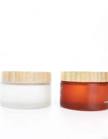 Eco Friendly Bamboo Lid Frosted Amber Cosmetic 200ml Glass Jars with Lids for Body Scrub Packaging