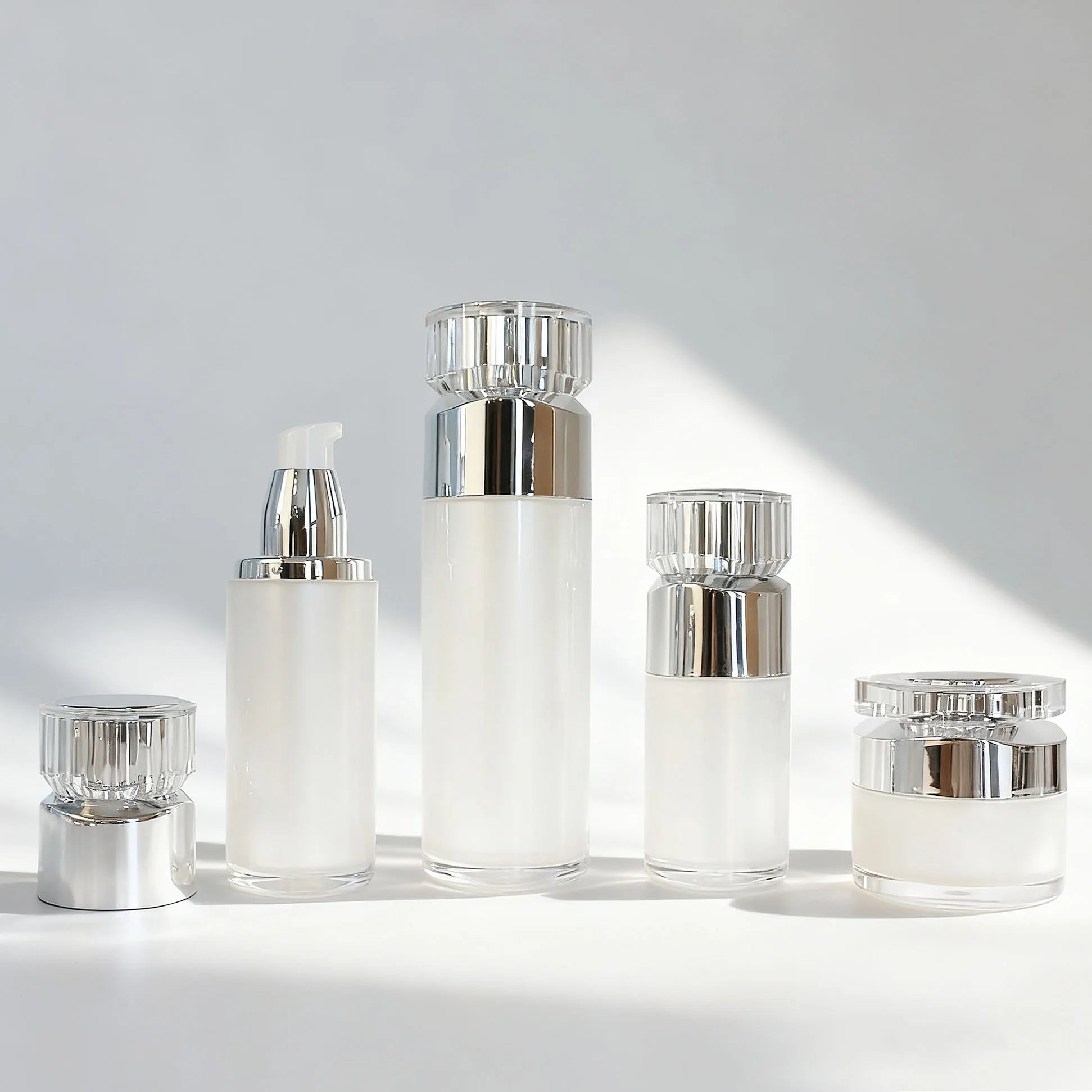 Thick Wall Acrylic Pump Bottle Empty Cream Jar High End Cosmetic Packaging With Custom Paper Boxes Packaging - 图片 3