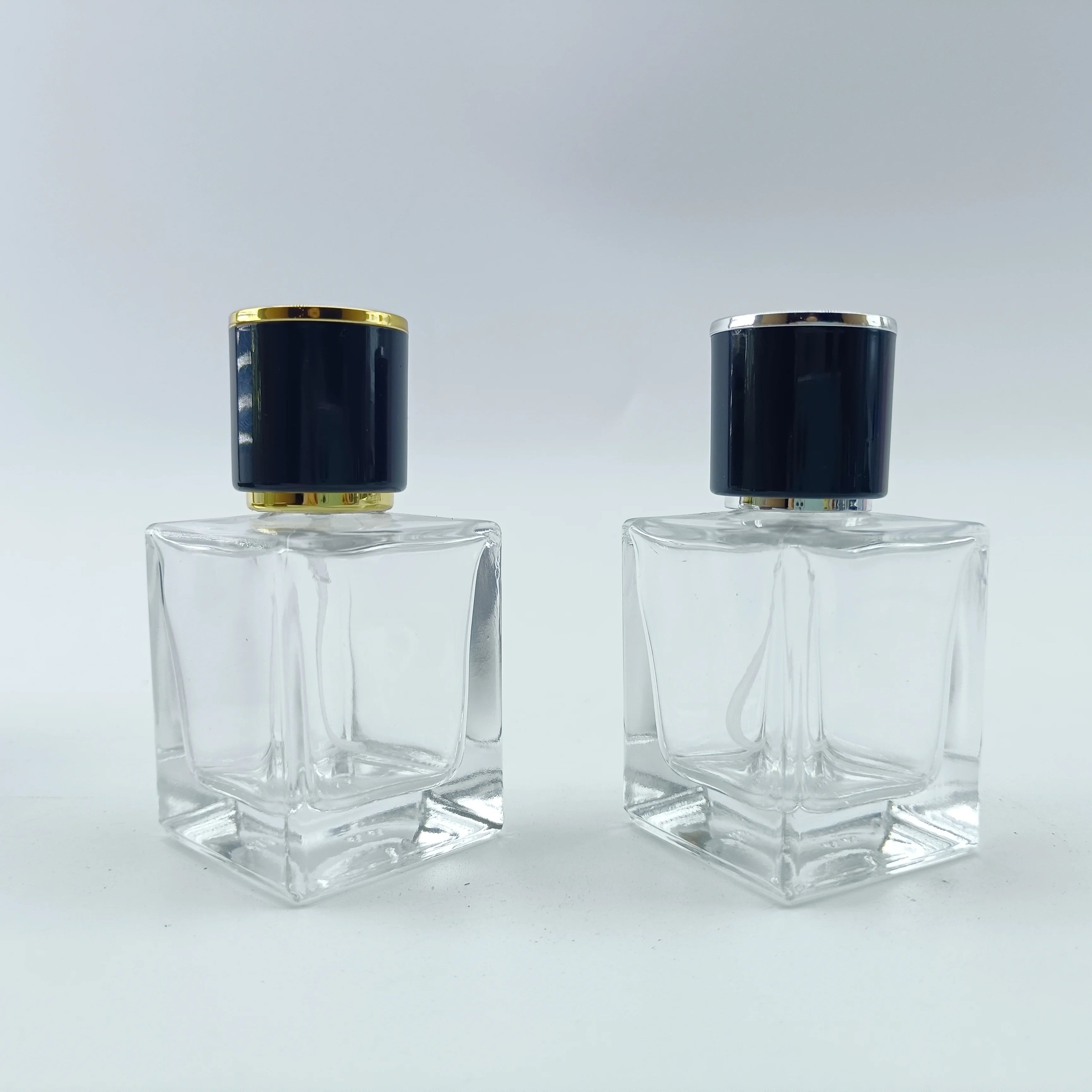 Manufacture 30ml 50ml 100ml Empty Elegant Fragrance Gift Cosmetic Clear Square Glass Perfume Bottle with Gold Lids - 图片 5