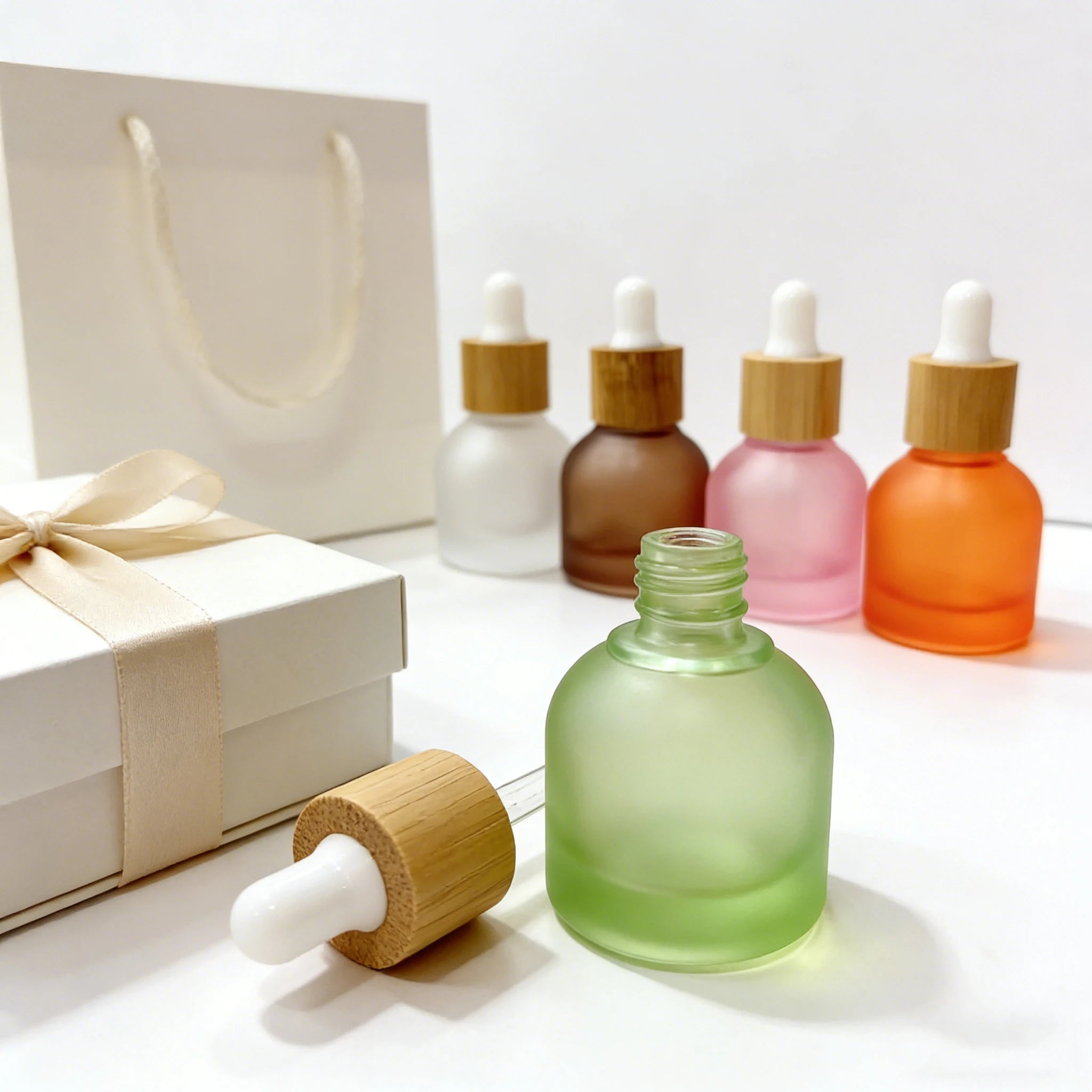 Luxury 10ml Colorful Dropper Glass Cosmetic Bottle Frosted Brown Green Essential Oil Serum Bamboo Dropper Bottle - 图片 3