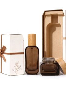 Luxury Cosmetics Packaging Set 30ml 50ml 100ml 120ml Flat square Lotion Pump Spray Serum Oil Glass Bottle Set with Bamboo Lid