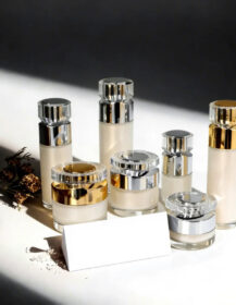 Luxury Skincare Acrylic Plastic 80ml 100ml 120ml Lotion Pump Mist Spray Bottle 15g 30g 50g Cosmetic Jar for Skin Care Serum A888