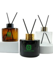 Factory Custom Essential Oil Perfume Aromatherapy Glass Bottle 100ml Round Amber Reed Diffuser Bottle Aroma