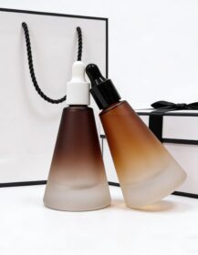 Luxury Conical Shape 15ml Thick Bottom Serum Dropper Bottles Gradient Amber Frosted Color Glass Essential Oil Bottle