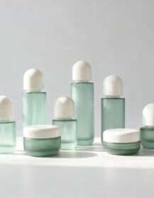 Custom Cream Jar Glass Lotion Pump Bottle 120ml 100ml 50ml 30ml Luxury Cosmetic Glass Bottle Packaging Set Skincare Bottles