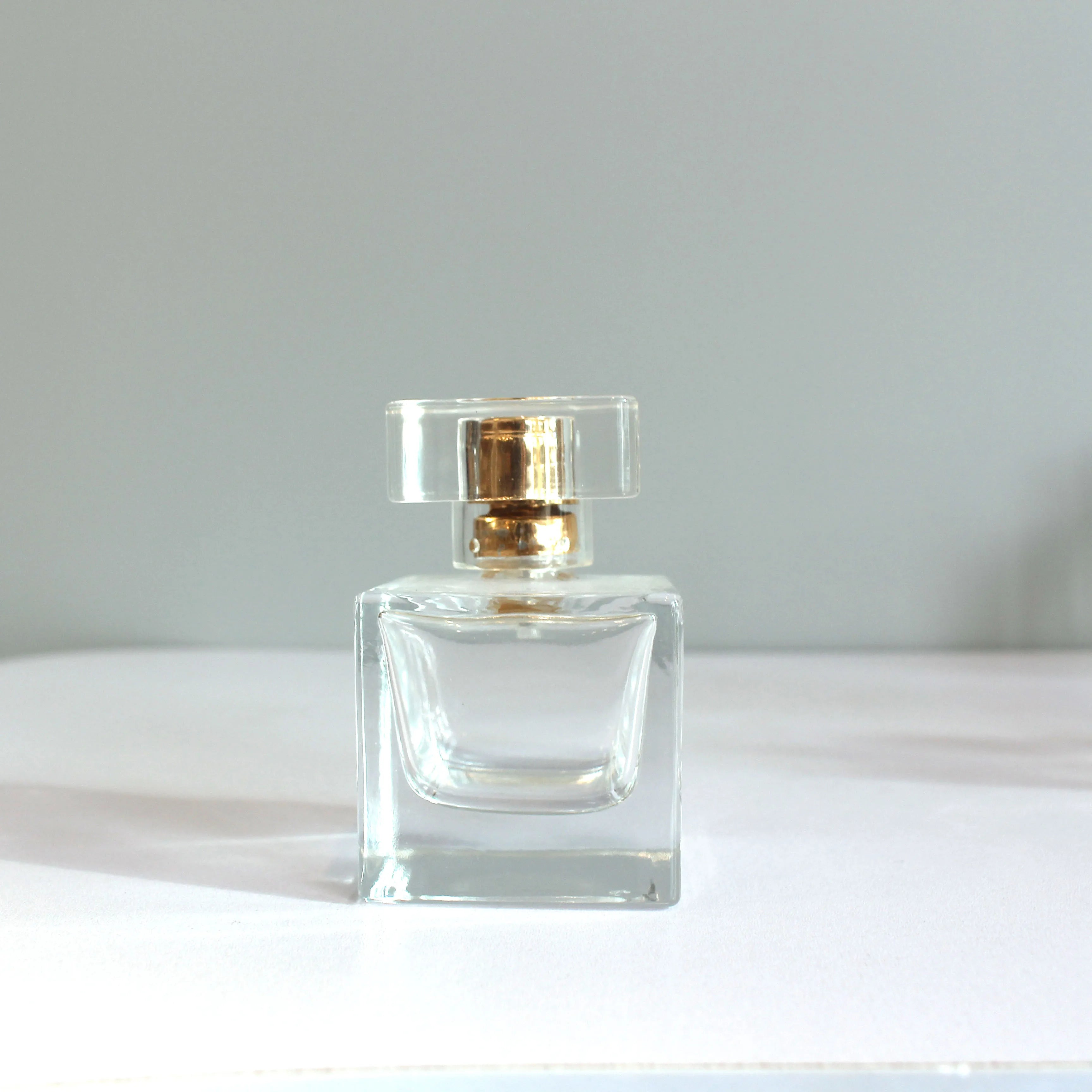 Cylinder Luxury square Glass Perfume Bottle Refillable 30ml 50ml 100ml Glass Spray Bottle - 图片 4