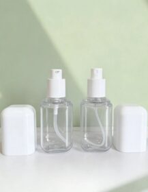 Travel Size Square Spray Bottle with Pump  Portable Plastic Dispenser for Essential Oil Perfume