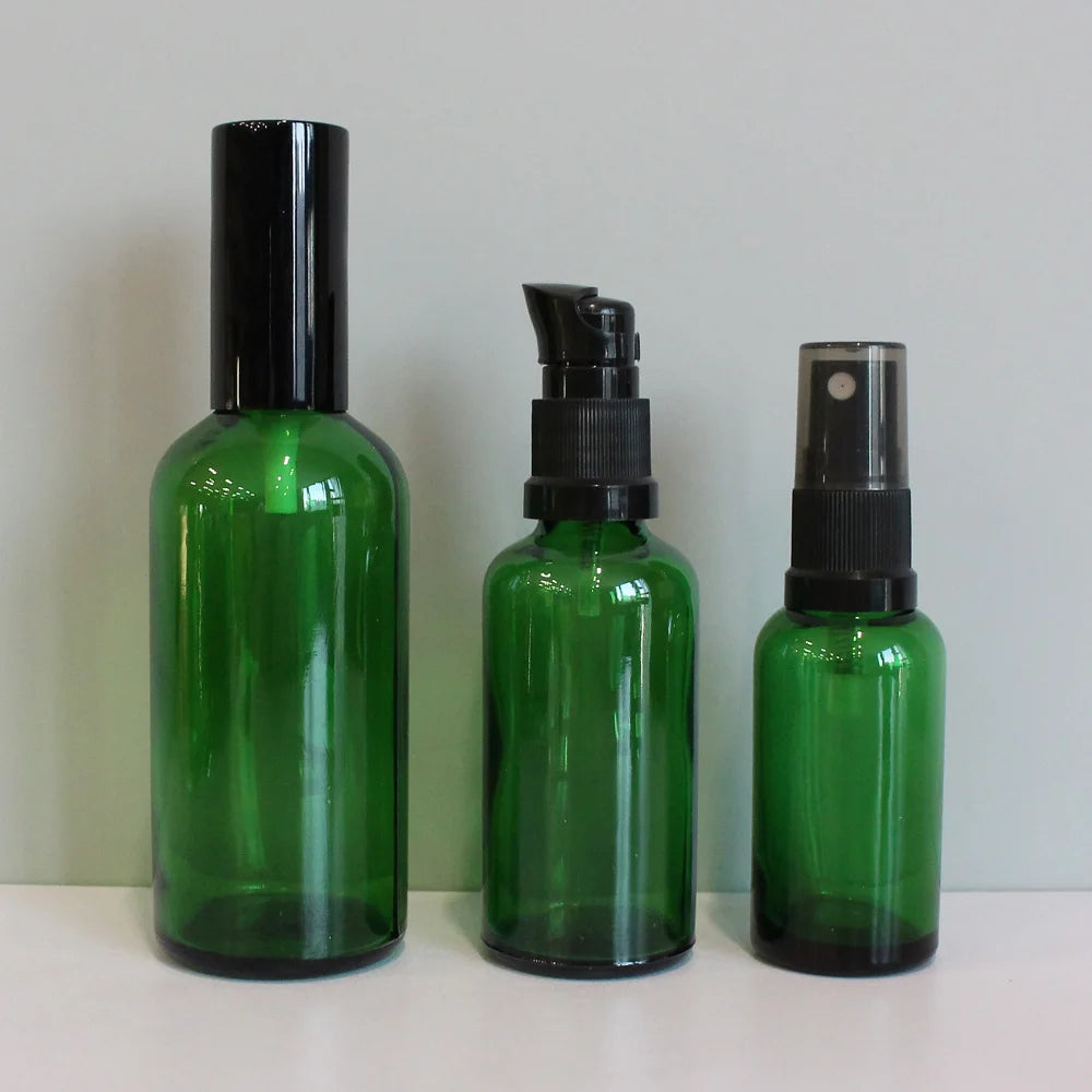 Cosmetic Essential Oil Bottle Green Glass Spray Bottle 100ml 50ml 30ml 5ml 10ml 15ml 20ml Glass Lotion Bottle with Pump