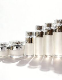 Luxury 30ml 50ml 100ml Acrylic Serum Powder Lotion Pump Bottles 15g 30g 50g Facial Cream Plastic Acrylic Jar for Cosmetic Set