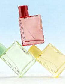 Empty Square Customized 30ml Glass Perfume Bottle Packaging with Spray