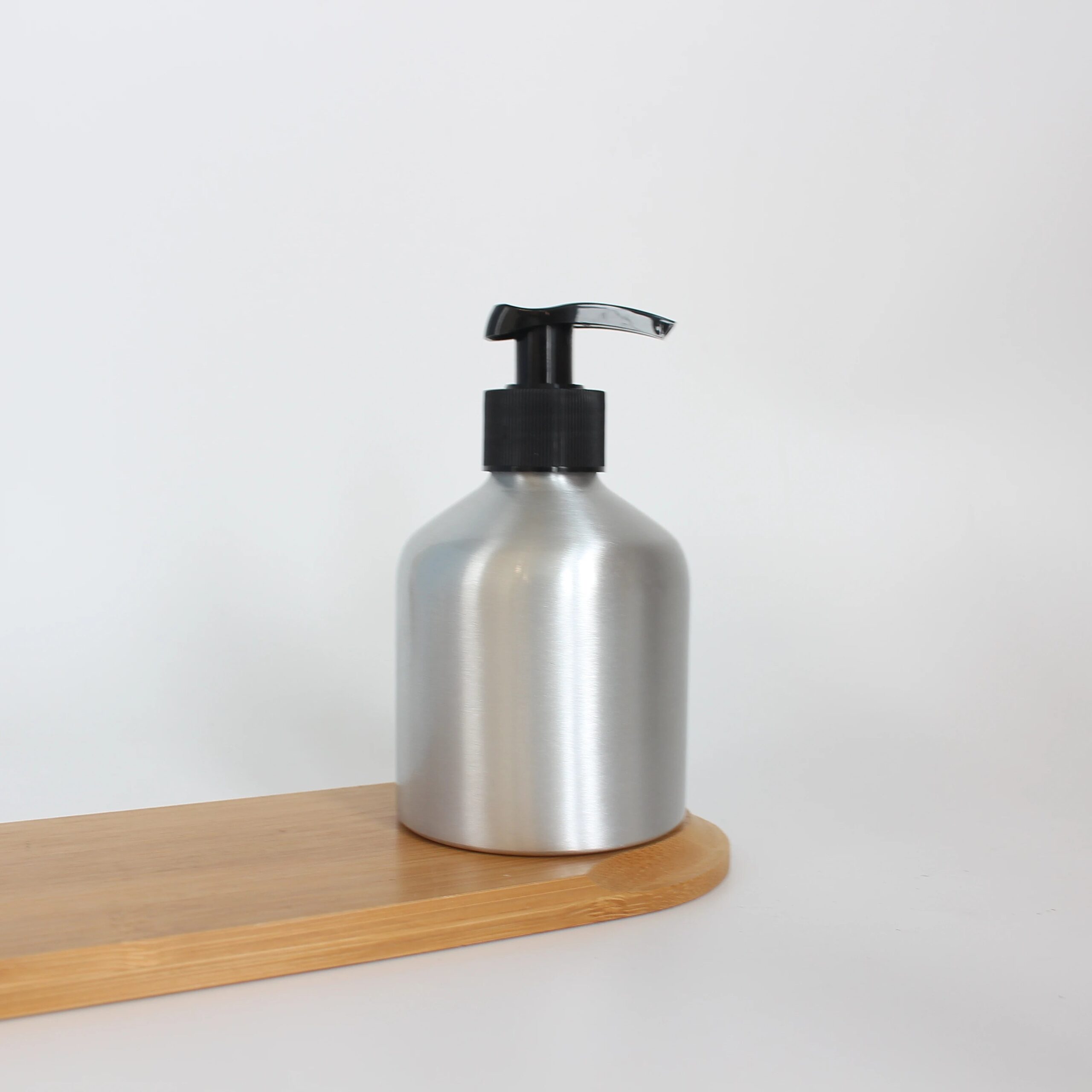 Custom 8oz/250ml Empty Aluminum Pump Spray Bottle for Skin Care Packaging of Shampoo Lotion Essential Oils Lipstick Toothpaste