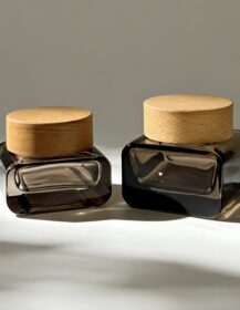 Cosmetic Packaging Set Luxurious Amber Glass Cream Jar 30g 50g with Bamboo Wood Screw Cap 888J