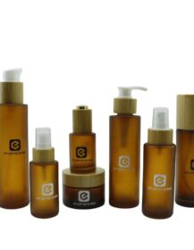High Quality Flat Shoulder Bamboo Style Lid 30ml 50ml 60ml 100ml Frosted Glass Serum Dropper Bottle Glass Shampoo Pump Bottles
