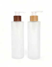 Cosmetic Round 200 ml Frosted Shampoo Lotion Glass Pump Bottles 200 ml with Bamboo Wood Cap