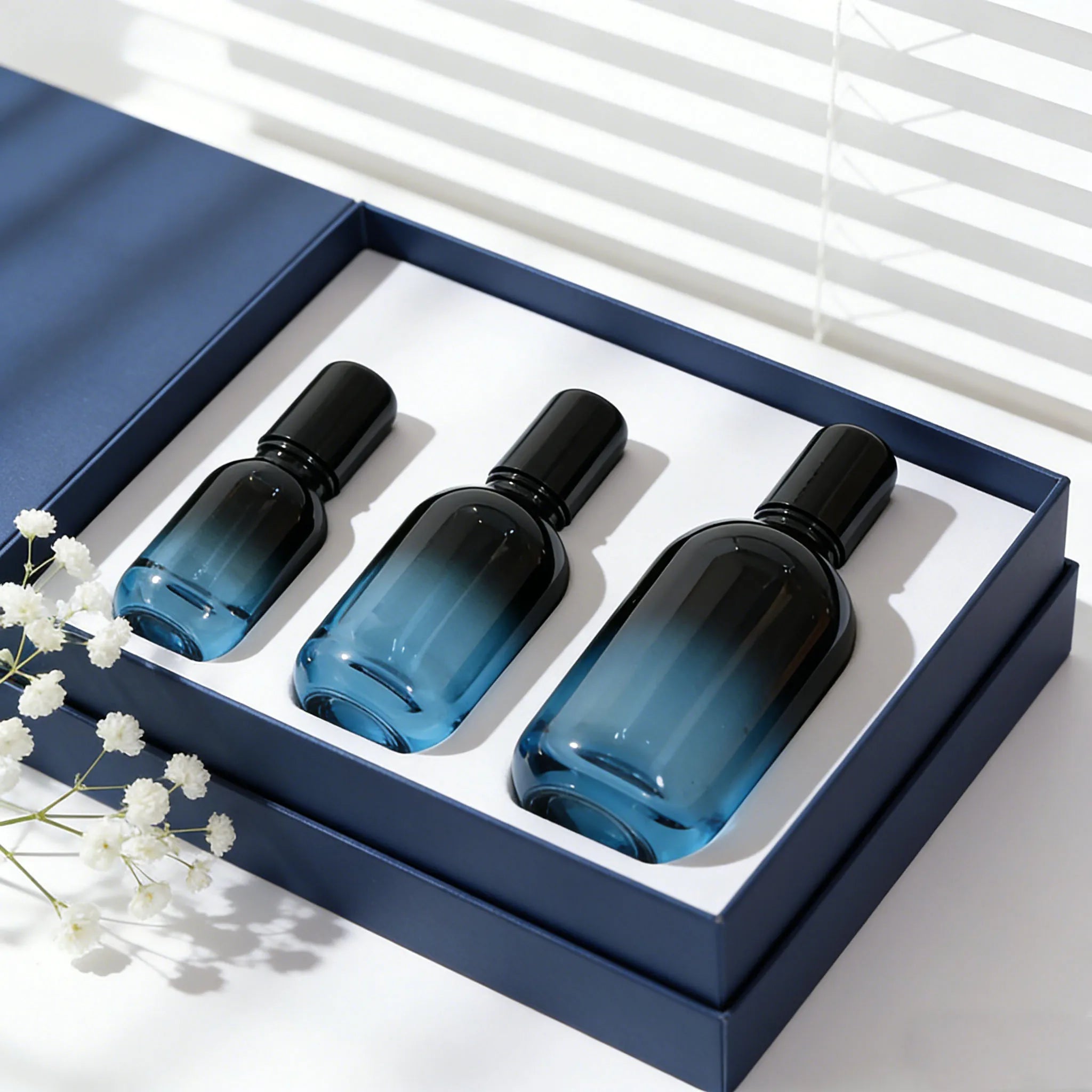 Luxury Blue Gradient Glass Roll on Bottles 10ml 30ml 50ml Leakproof Bottles for Perfume With Custom Paper Boxes - 图片 6