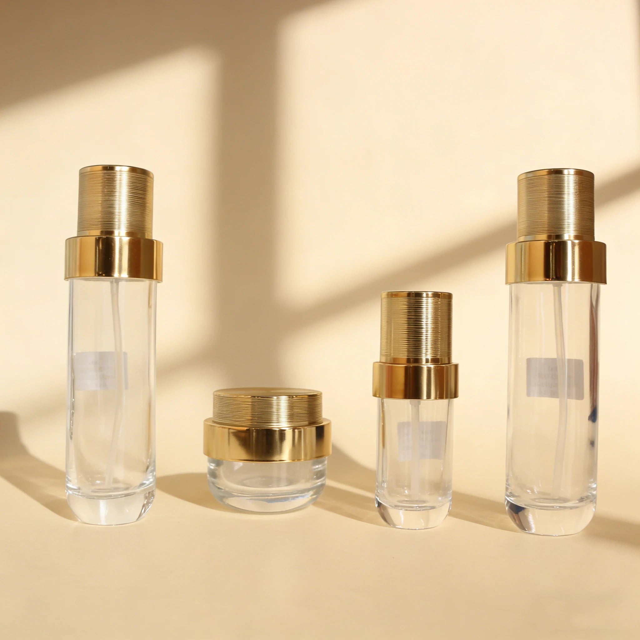 Luxury Cosmetics Set Skincare Glass Serum Lotion Pump Bottles & Jars with Gold Cap Packaging - 图片 4