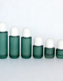 Green Refillable Luxury Cosmetic Skin Care Lotion Essential Oil Serum Glass Pump Bottle 20ml 30ml 50ml 100ml 120ml 150ml