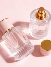 Custom Design Empty Round Cosmetic Perfume Glass Bottle with Fine Mist Sprayer 30ml 50ml 100ml