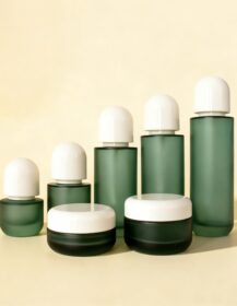 30ml 50ml 100ml Customized Cosmetic Skin Care Glass Cream Jar with Lid Luxury Cosmetic Packaging