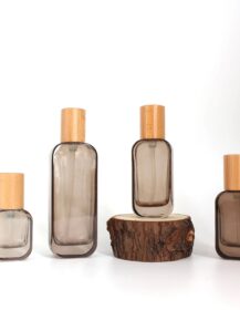 Hot Sale 20ml 30ml 50ml 100ml 120ml Skin Care Glass Emulsion Bottle Cosmetic Lotion Pump Bottle With Bamboo Lid